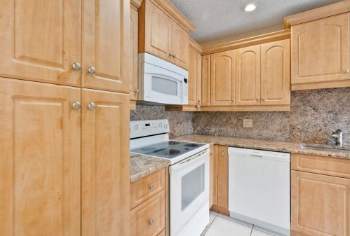 1120 Cactus Ter, Delray Beach, FL 33445-6104