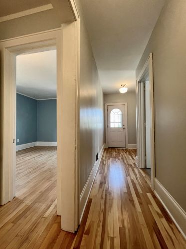 4532 Newhall St, Milwaukee WI 53211-1527 exterior