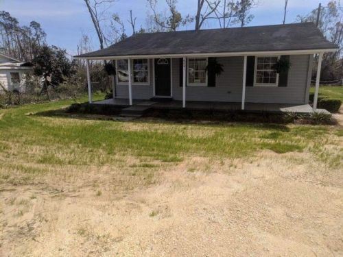 6861 Florida St, Grand Ridge, FL 32442-4056
