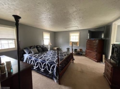 14 4th St, Wantage NJ  07461-2512 exterior