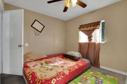 1633 Crowell St, Livingston CA  95334-1854 exterior