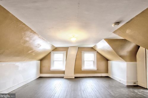 522 2nd Ave, Parkesburg PA  19365-1404 exterior