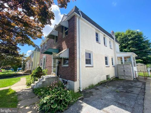 229 Derwood Dr, Woodlyn, PA 19094-1915