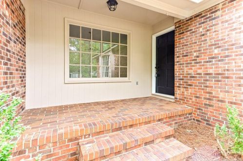 3367 Quarry Dr, Fayetteville, NC 28303-4675