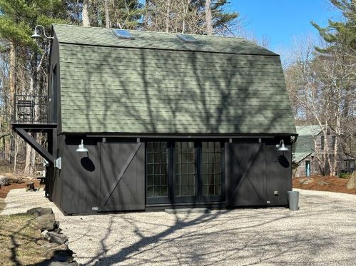 28 Rocky Ln, Salisbury, CT 06068-1320