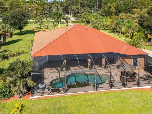 270 Logan Blvd, Naples FL 34116-3909 exterior