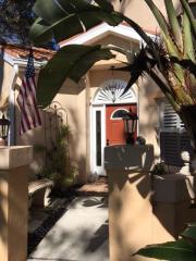 344 Woods Point Rd, Osprey, FL 34229-9263
