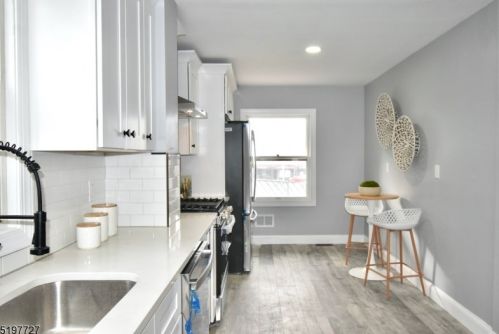 23 Grv St, Ridgefield Park NJ  07660-1442 exterior