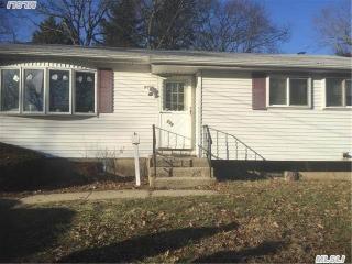 229 State Ave, Wheatley Heights, NY 11798-4310