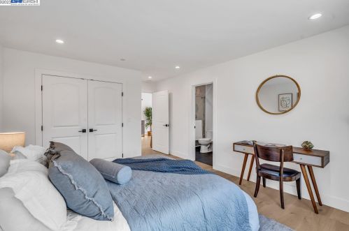 19525 Forest Ave, Hayward CA  94546-3519 exterior