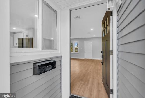 9 Snowflower Ln, Willingboro NJ  08046-1012 exterior