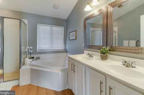 129 Tweedsmere Dr, Blackbird DE  19734-2822 exterior