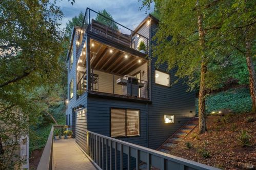 277 Santa Rosa Ave, Sausalito CA  94965-2042 exterior