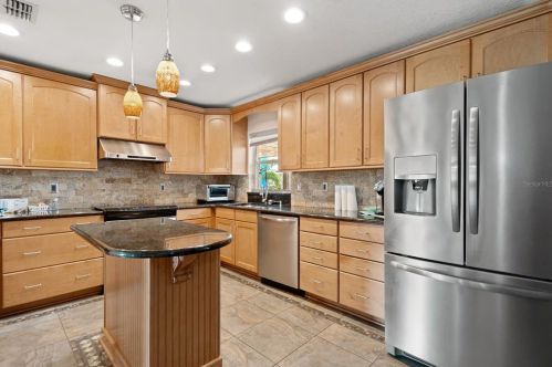 1706 Valencia Blvd, Bartow FL  33830-9420 exterior