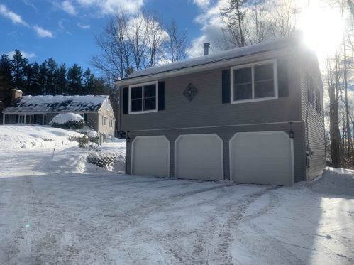 104 Youngs Hill Rd, Sunapee, NH 03782-2204