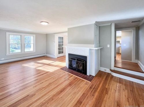 35 Riverview Rd, Rocky Hill CT  06067-1569 exterior