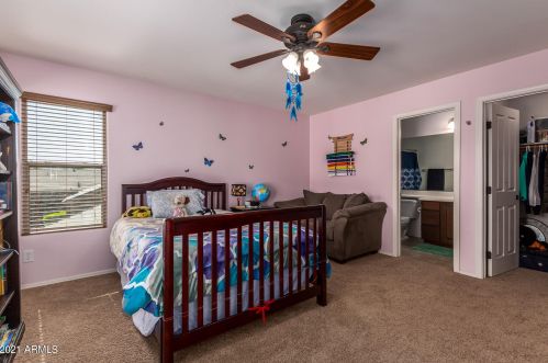 1958 Sunnyvale Ave, Gilbert AZ  85295-9089 exterior