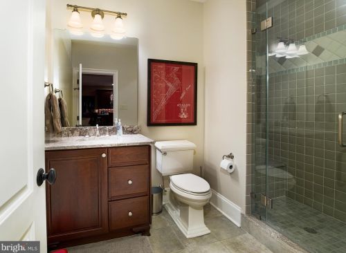 226 Valley Ridge Rd, Haverford PA  19041-2029 exterior