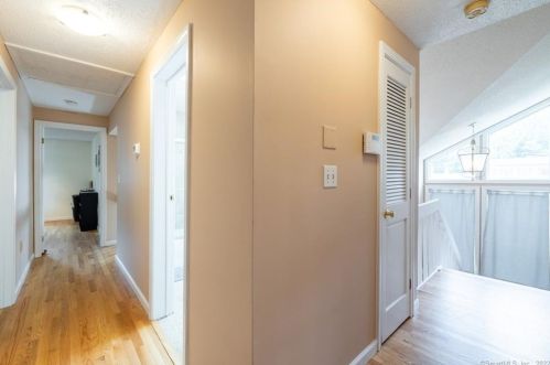 20 Del Prado Dr, Bristol CT  06010-2333 exterior