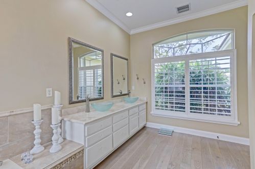 1241 Bimini Ln, West Palm Beach FL  33404-2770 exterior