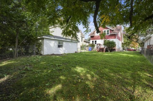 6046 37 Ave, Kenosha WI 53142-3336 exterior