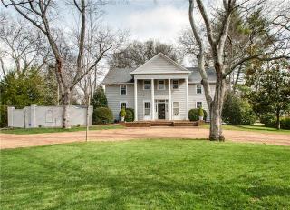 4418 Forsythe Pl, Nashville, TN 37205-4518