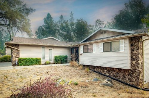 11371 Cottontail Way, Lake Wildwood, CA 95946-9441