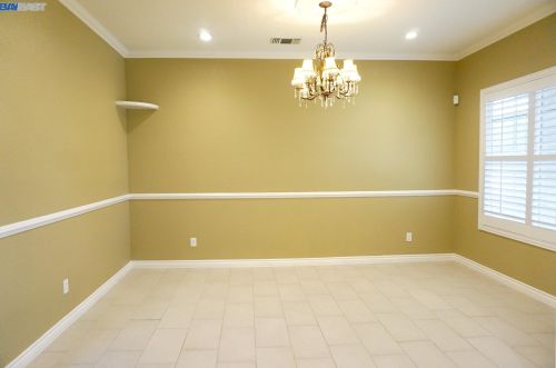 682 Vasconcellos Ave, Manteca CA  95336-8546 exterior