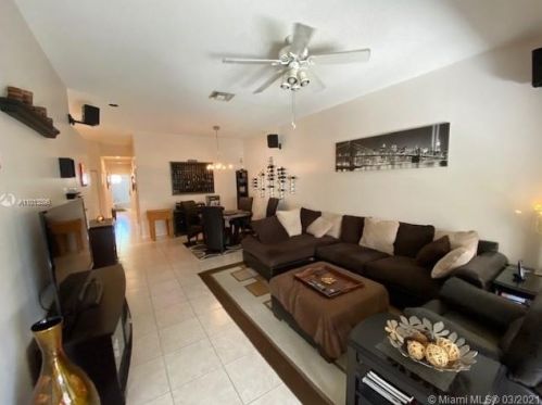 8578 Via Serena, Boca Raton FL  33433-2238 exterior