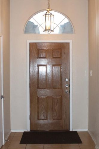 7448 Sunray Dr, Fort Worth, TX 76120-3338
