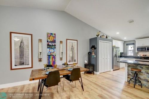 16217 93rd Rd, Town Of Loxahatchee Groves FL  33470-5177 exterior