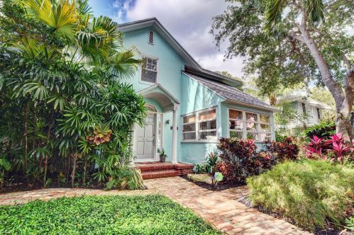 324 Croton Way, West Palm Beach, FL 33401-7310