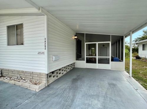 34202 Canal Dr, Pinellas Park FL  33781-2613 exterior