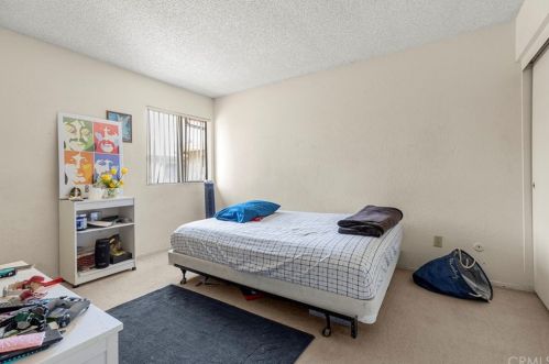 13032 Newhope St, Garden Grove CA  92843-1415 exterior