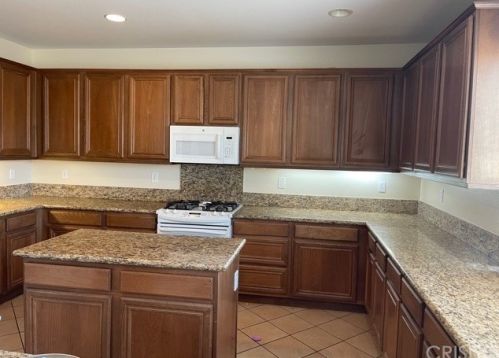 6651 Lime Rd, Lancaster CA  93536-4567 exterior