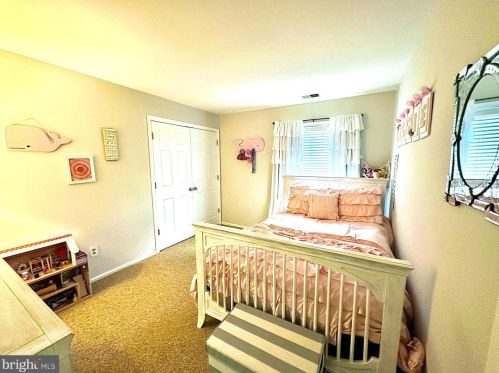 909 Pritchard Pl, Newtown Square PA  19073-3036 exterior