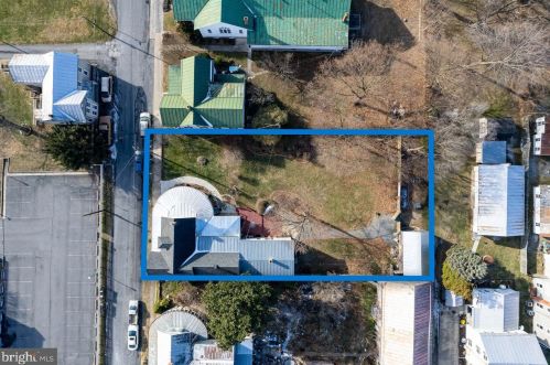 102 High St, Edinburg VA  22824-3084 exterior