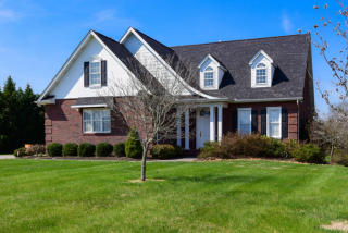 3813 Crescent Ridge Ct, Maryville, TN 37804-4702
