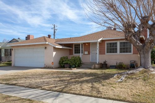 424 Avenue, Lancaster, CA