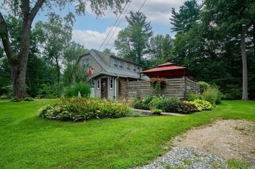 25 Losee Dr, Litchfield CT  06778-2507 exterior