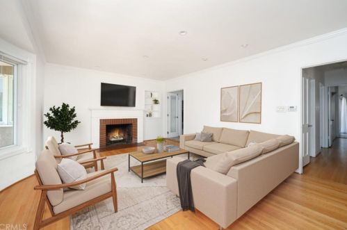 4620 Graywood Ave, Long Beach CA  90808-1022 exterior