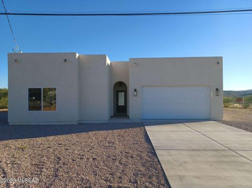 99 Camino Embarcadero, Nogales, AZ 85648-6009