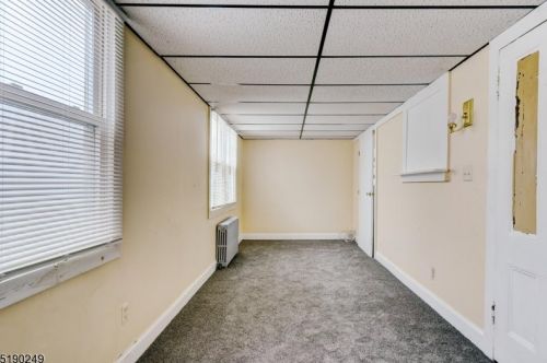 4 Jefferson St, Fredon NJ  07860-2028 exterior