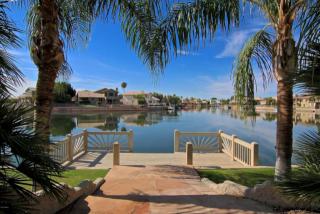 5539 Arrowhead Lakes Dr, Glendale, AZ 85308-6294