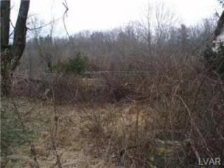 473 Heyer Mill Rd, Nazareth, PA 18064-9433