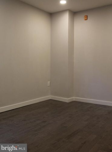 343 Christian St, Philadelphia PA 19147-4004 exterior