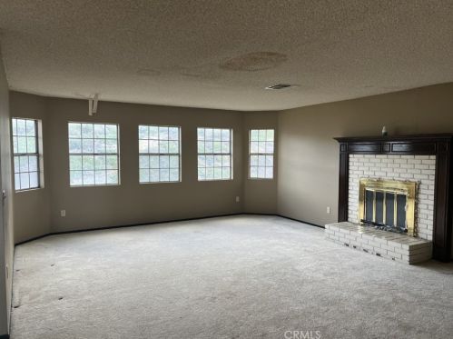 18570 Grandview Ave, San Bernardino, CA 92407-1332