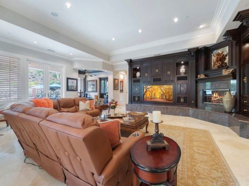 5 Shire, Trabuco Canyon CA  92679-4907 exterior