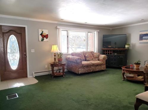 407 Turkeytown Rd, West Newton, PA 15089-1841