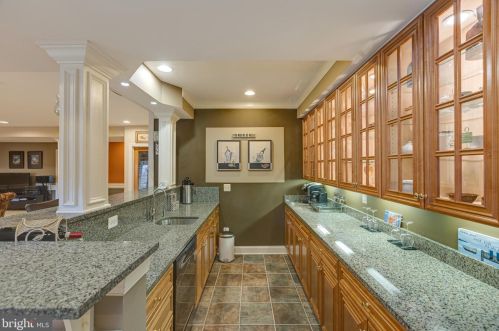 15089 Troon Ct, Haymarket VA  20169-3130 exterior